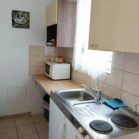 Guest house Apartmenthaus Beim Lkh I Free Parking I Self Check-in