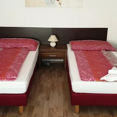 Apartmenthaus Beim Lkh Guest house Graz