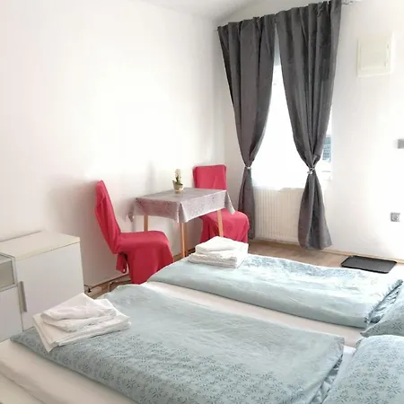 Apartmenthaus Beim Lkh I Free Parking I Self Check-in