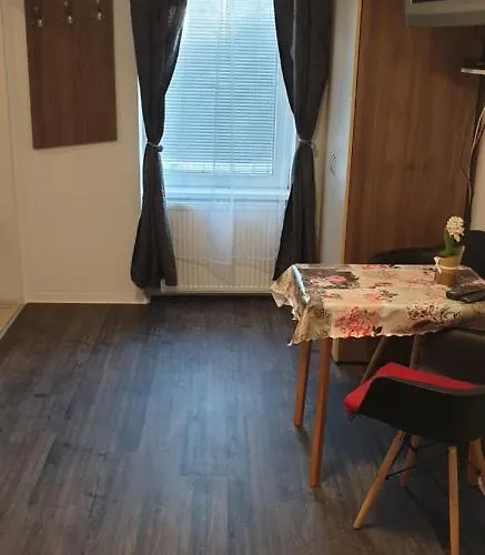 Apartmenthaus Beim Lkh I Free Parking I Self Check-in Pensión Graz