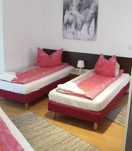 Apartmenthaus Beim Lkh I Free Parking I Self Check-in * Грац