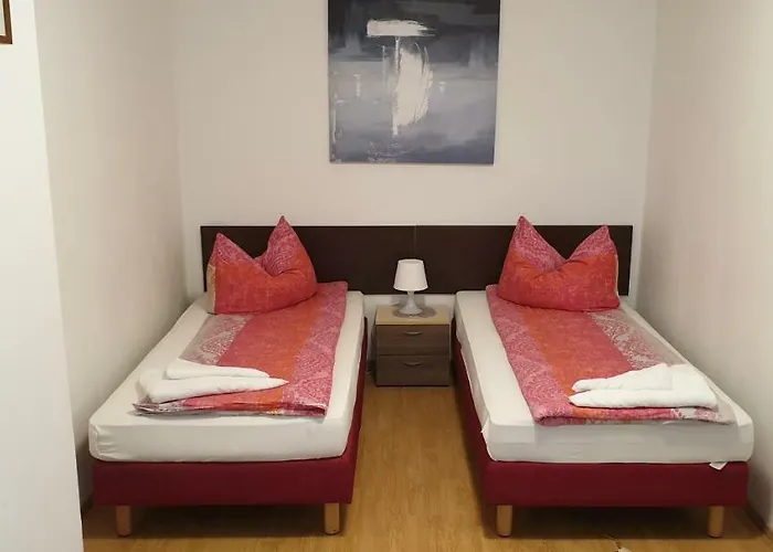 Apartmenthaus Beim Lkh I Free Parking I Self Check-in Грац