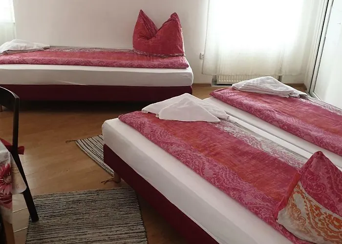 Apartmenthaus Beim Lkh I Free Parking I Self Check-in Гостевой дом Грац