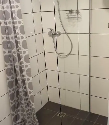 Apartmenthaus Beim Lkh I Free Parking I Self Check-in Pensión *