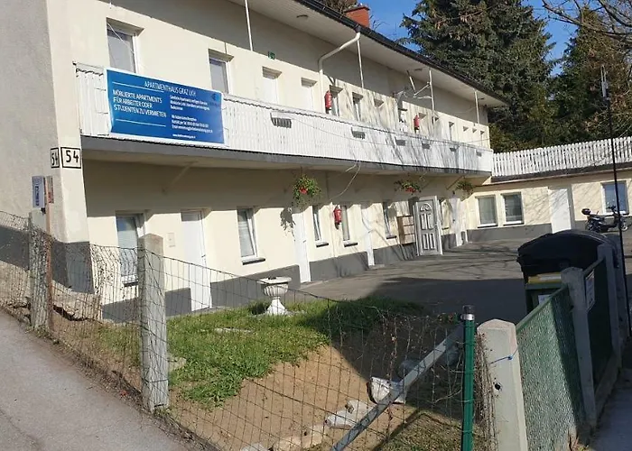 Apartmenthaus Beim Lkh I Free Parking I Self Check-in